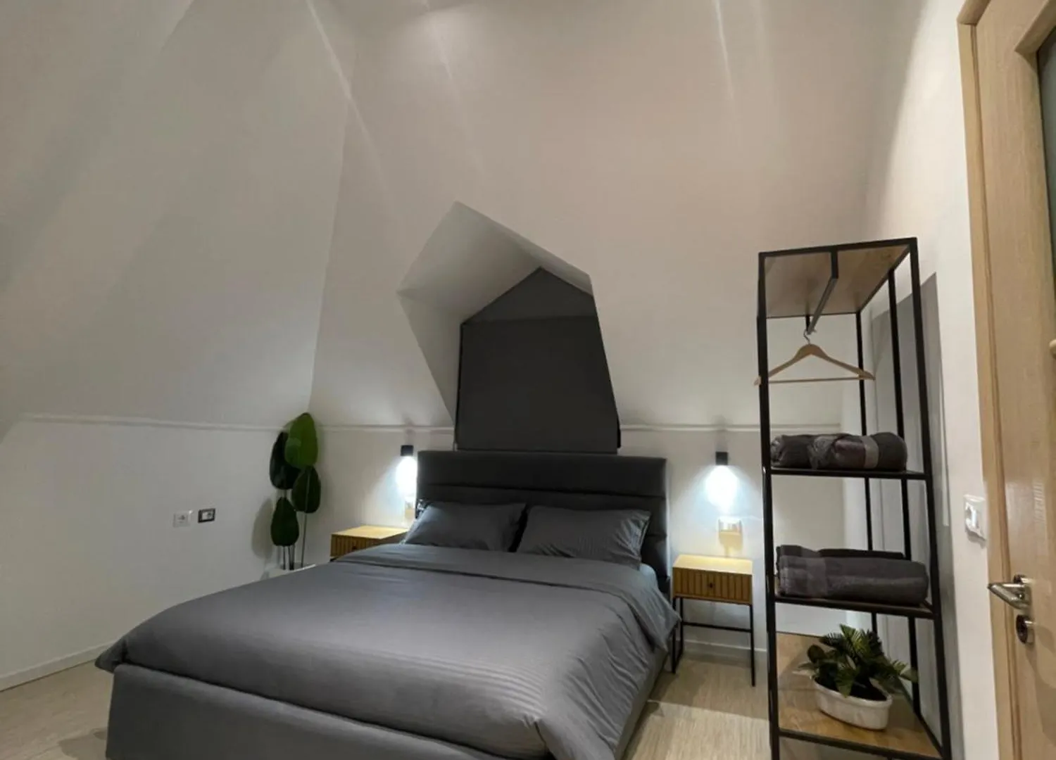 Pog Apartments 地拉那